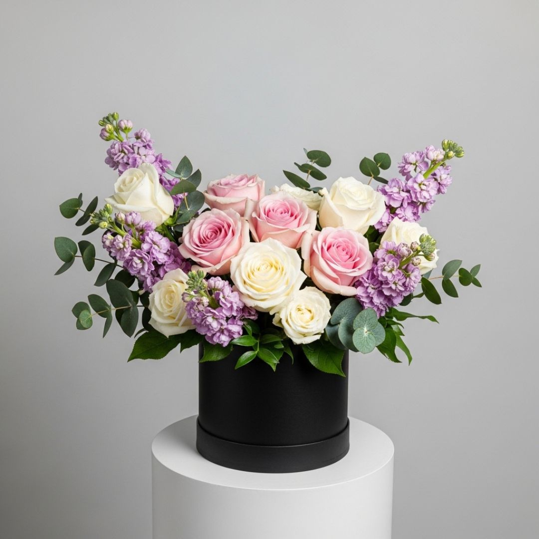 Pink White Roses Matthiola Box